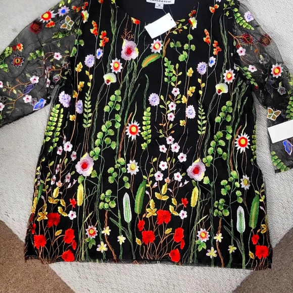 Caroline Rose top 🖤 - Picture 2 of 6